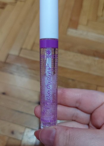 Essence So Mesmerizing Gloss - Görsel 2