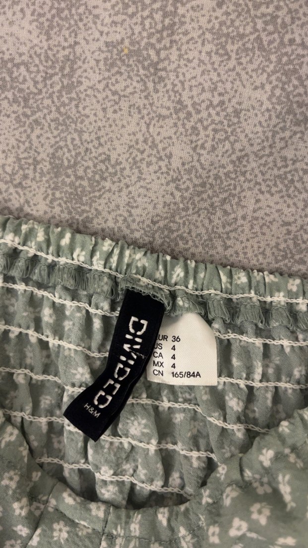 HM çiçekli mini elbise - Görsel 3