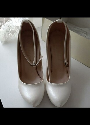 36 Beden beyaz Renk Beyaz kalın topuklu ayakkabı 