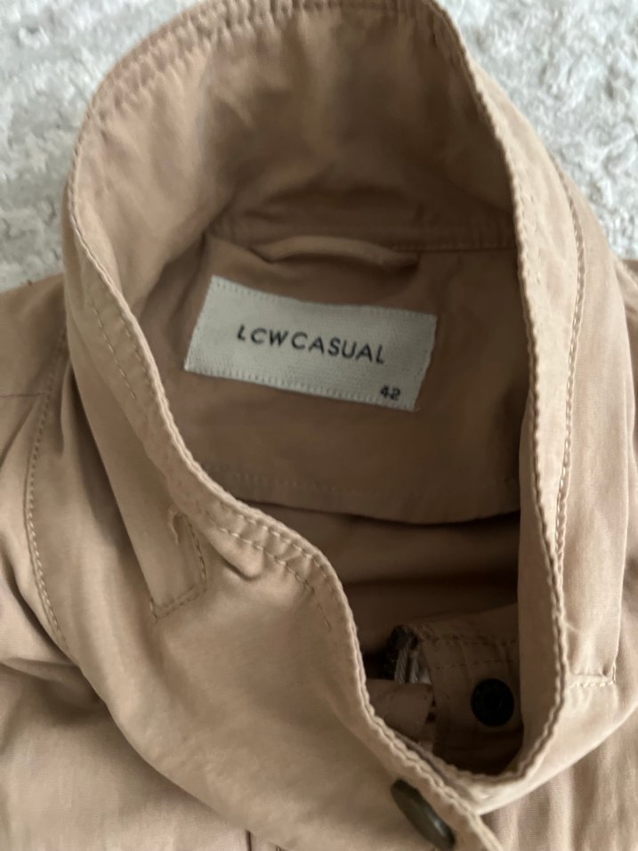 LC Wakiki Rahat Kesim Kadın Ceket - Görsel 2