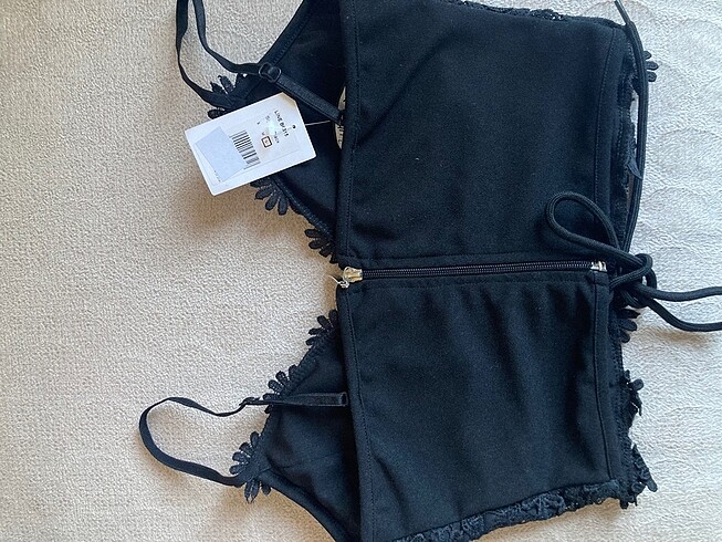 l Beden Bralet