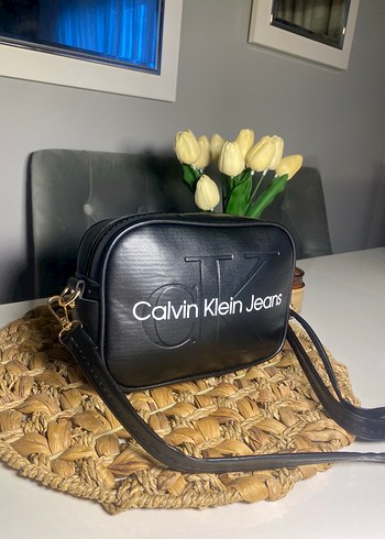 Beden siyah Renk Calvin Klein Siyah Deri Belden Askılı Çanta