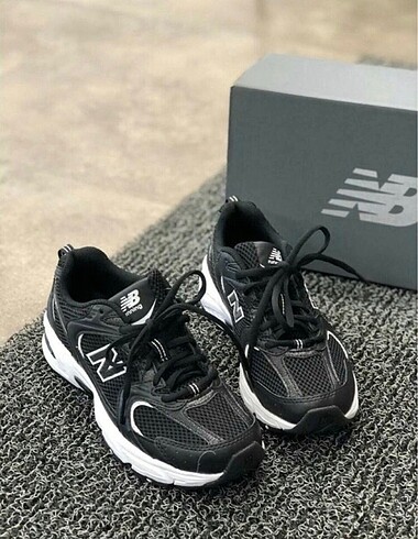 New balance 530