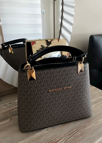 Michael Kors Deri Kadın Çanta
