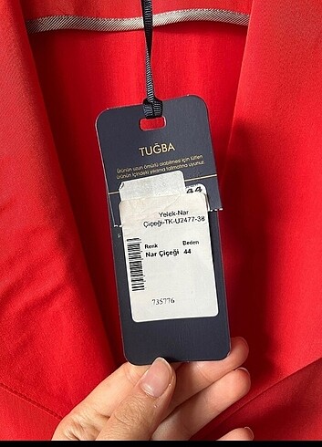 42 Beden kırmızı Renk Yelek