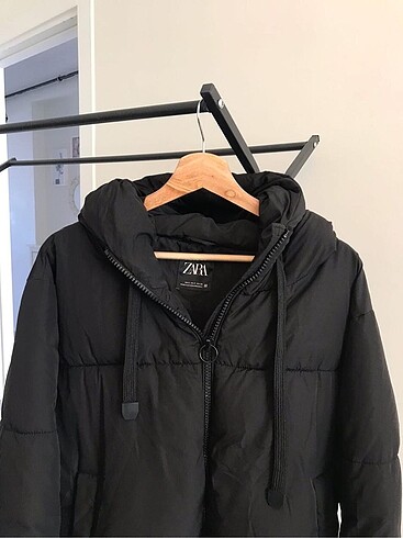 ZARA mont