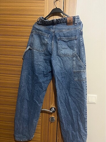 Mom Jean bol kot pantolon