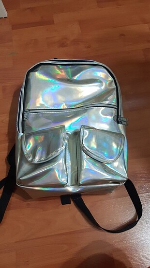5 Gözlü Holografik Sırt Çantası