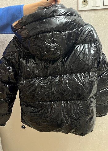 Siyah Deri Şişme Kadın Mont - Görsel 3