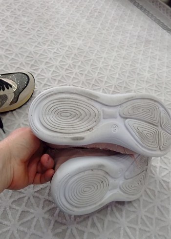 Pembe Bağcıklı Kadın Spor Ayakkabı - Görsel 3