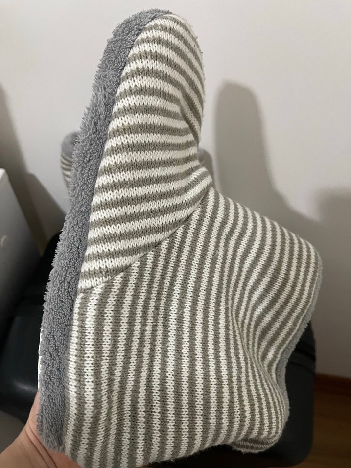 Gri Örgü Sıcak Tutan Ev Terliği - Görsel 3