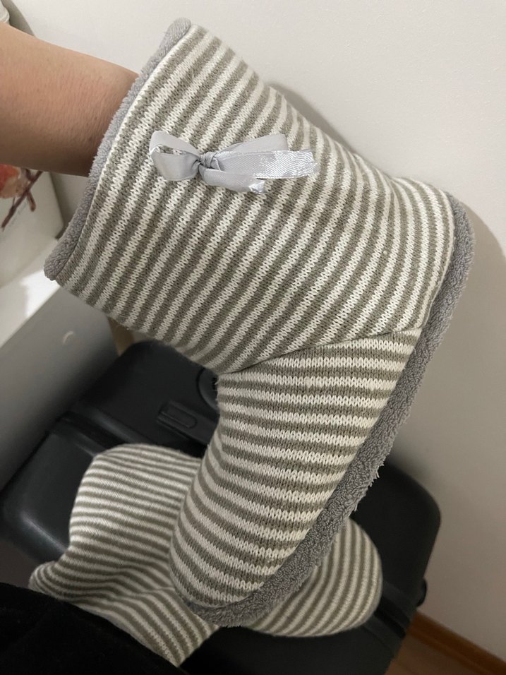 Gri Örgü Sıcak Tutan Ev Terliği - Görsel 4
