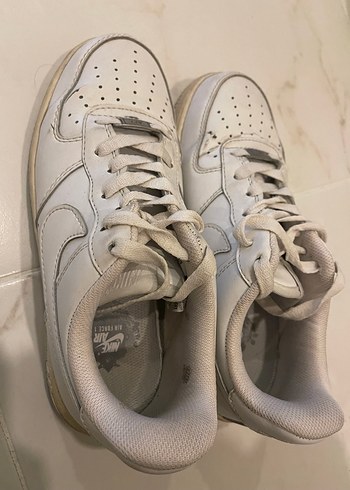Nike Air Force 1 Kadın Spor Ayakkabı - Görsel 3