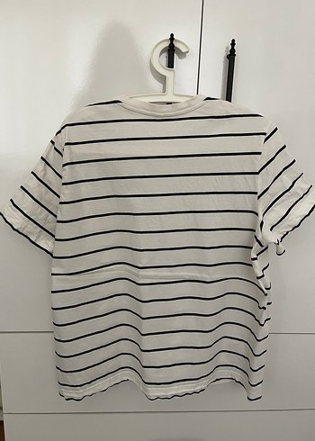H&M Beyaz Siyah Çizgili Kadın Tişört - Görsel 3