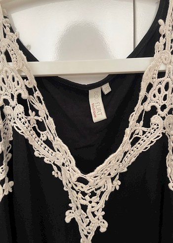 Dantel Detaylı Siyah V Yaka Kadın Bluz - Görsel 3
