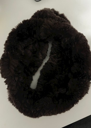 Kahverengi Yumuşak Kürk Detaylı Boyunluk - Görsel 2