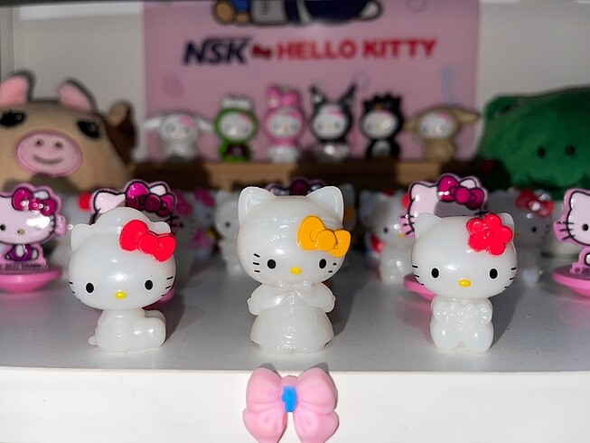 3 Adet Hello Kitty Mini Figür