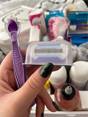 Gillette Venus Swirl Sap + Başlık