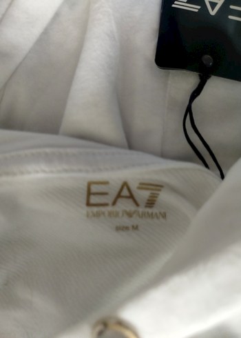 beyaz EA7 - Görsel 2