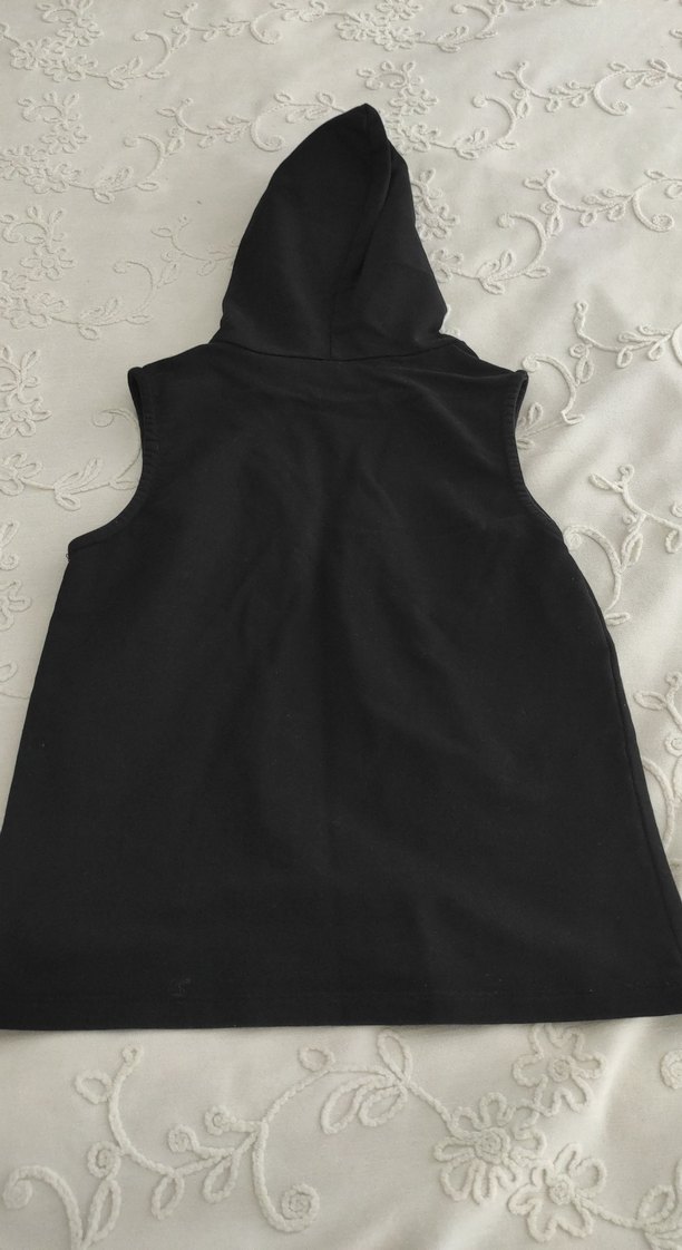 Siyah Kapüşonlu Kolsuz tişört - Görsel 5