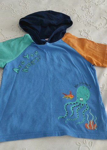 Renkli Kapüşonlu Erkek Çocuk Kısa Kollu  tişört - Görsel 6