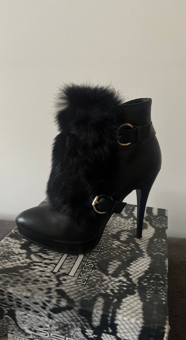 Siyah Deri Kürklü Yüksek Topuklu Gotik Bot - Görsel 2