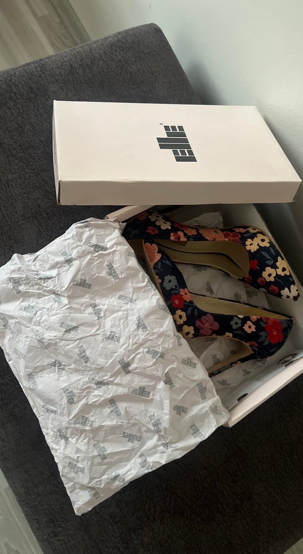 Çiçek Desenli Stiletto - Görsel 4