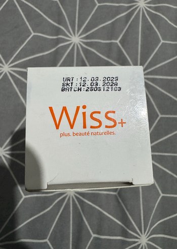 Wiss+ SPF 50 Yüksek Koruma Yüz Güneş Kremi - Görsel 3