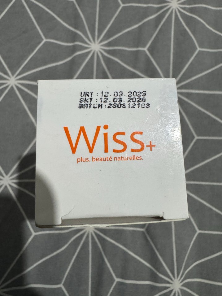 Wiss+ SPF 50 Yüksek Koruma Yüz Güneş Kremi - Görsel 3