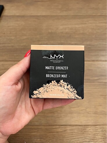 NYX MATTE BRONZER PUDRA