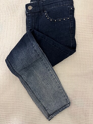 Stradivarius Stradivarius Taşlı Jean