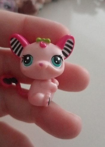 Pastel Pembe Küçük Aksiyon Figürü