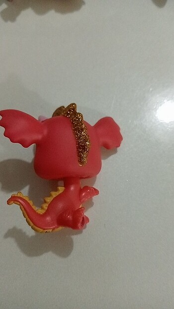  Miniş