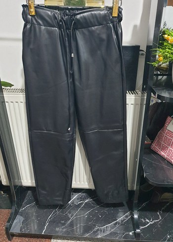 Massimo Dutti Siyah Deri Kadın Pantolon - Görsel 7