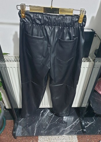 Massimo Dutti Siyah Deri Kadın Pantolon - Görsel 8