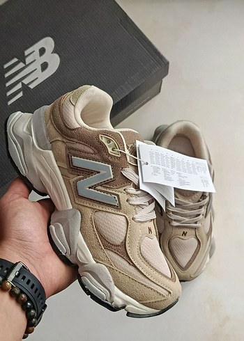 Bej New Balance 9060 model Spor Ayakkabı