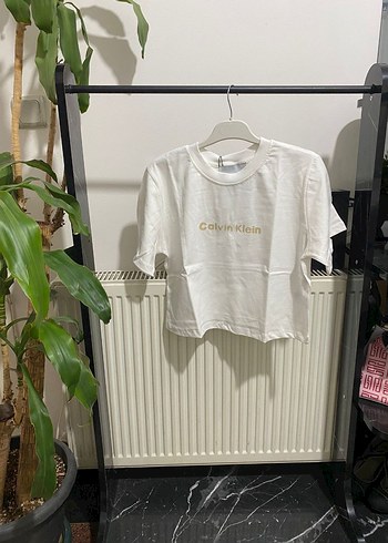 l Beden beyaz Renk CK Calvin Klein model tshirt
