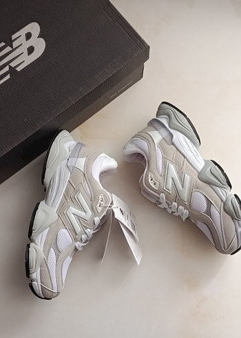 New Balance New Balance 9060 model Spor ayakkabı