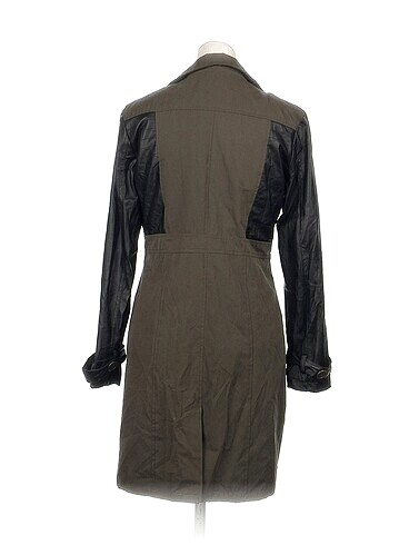 42 Beden PreLoved Trenchcoat %70 İndirimli.