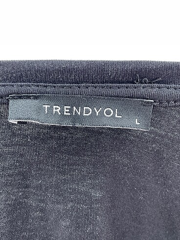 l Beden siyah Renk Trendyol & Milla Bluz %70 İndirimli.