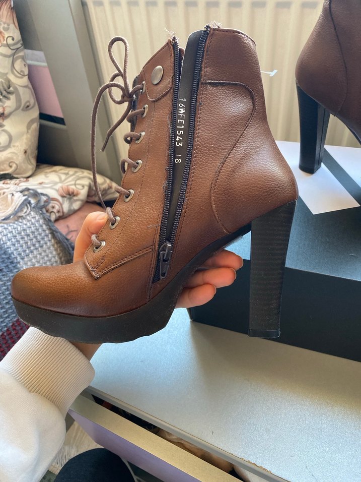 Kahverengi Deri Platform Topuklu Kadın Bot - Görsel 2