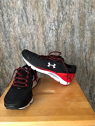 Under armour erkek koşu/antreman ayakkabı 42,5 numara - Görsel 3