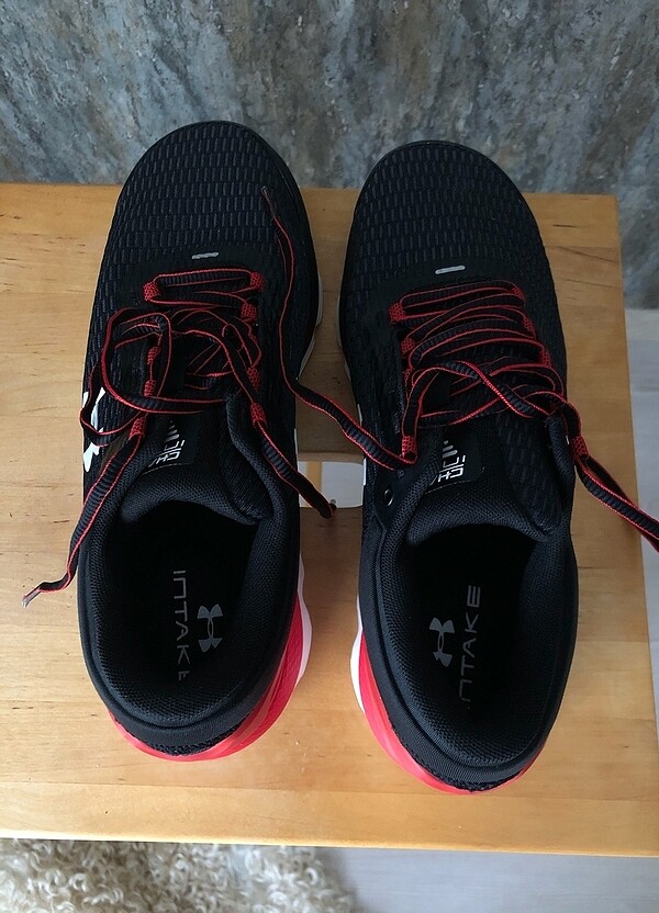 Under armour erkek koşu/antreman ayakkabı 42,5 numara - Görsel 2
