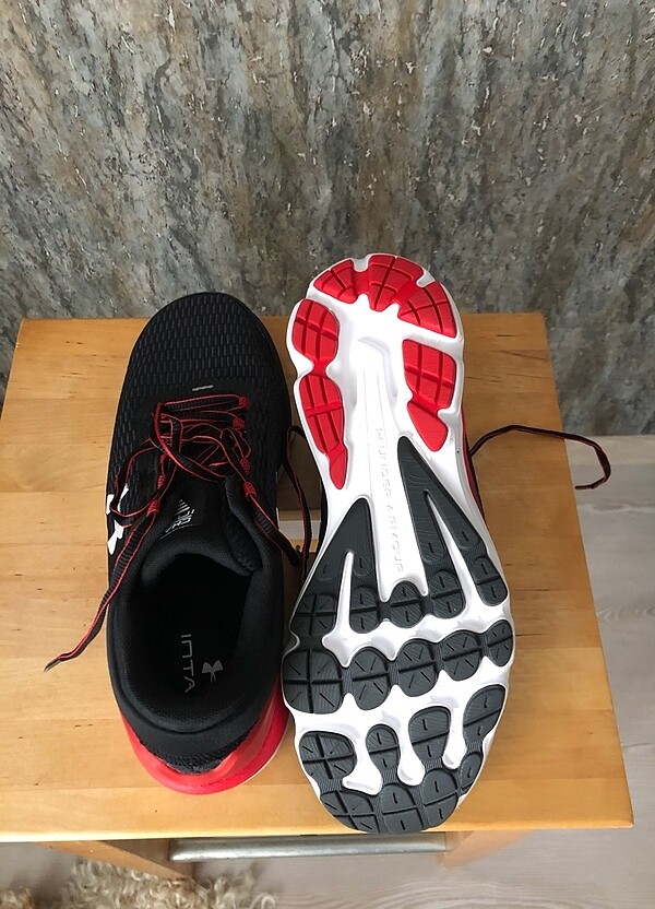 Under armour erkek koşu/antreman ayakkabı 42,5 numara - Görsel 5