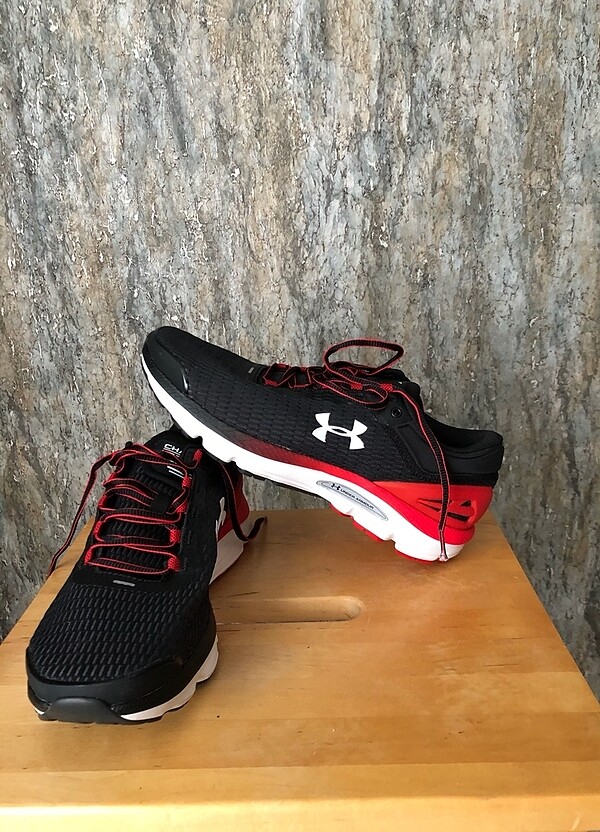 Under armour erkek koşu/antreman ayakkabı 42,5 numara - Görsel 3
