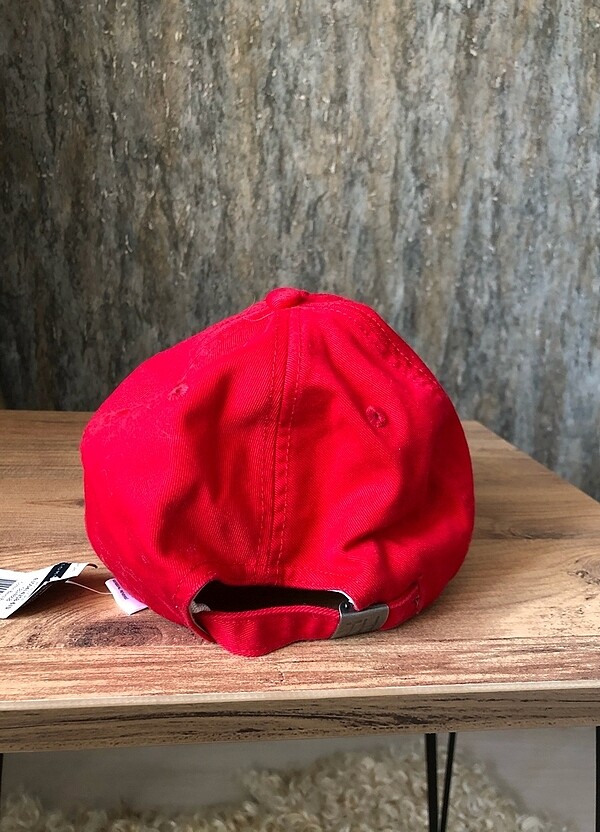 Tommy hilfiger kırmızının şapka - Görsel 3