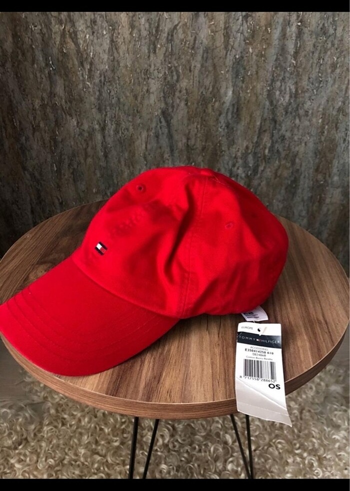 Tommy hilfiger kırmızının şapka - Görsel 4