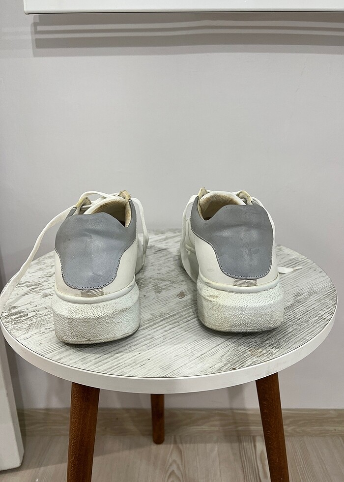 Elle beyaz sneakers - Görsel 3