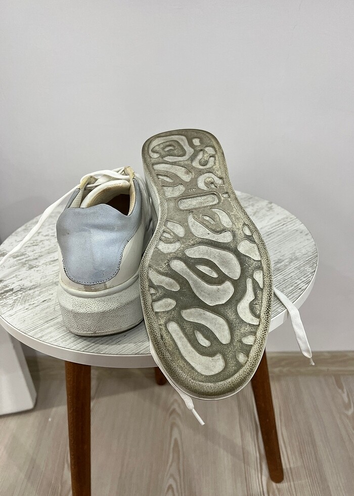 Elle beyaz sneakers - Görsel 5