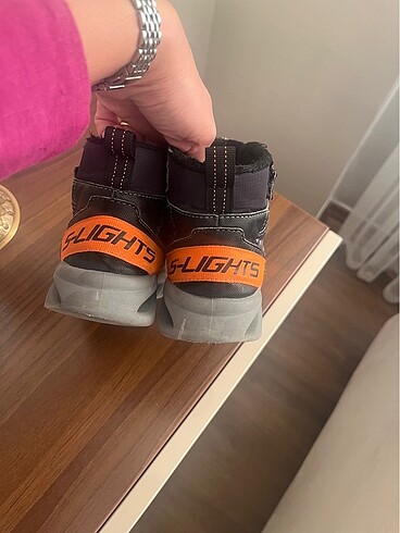 29 Beden Skechers